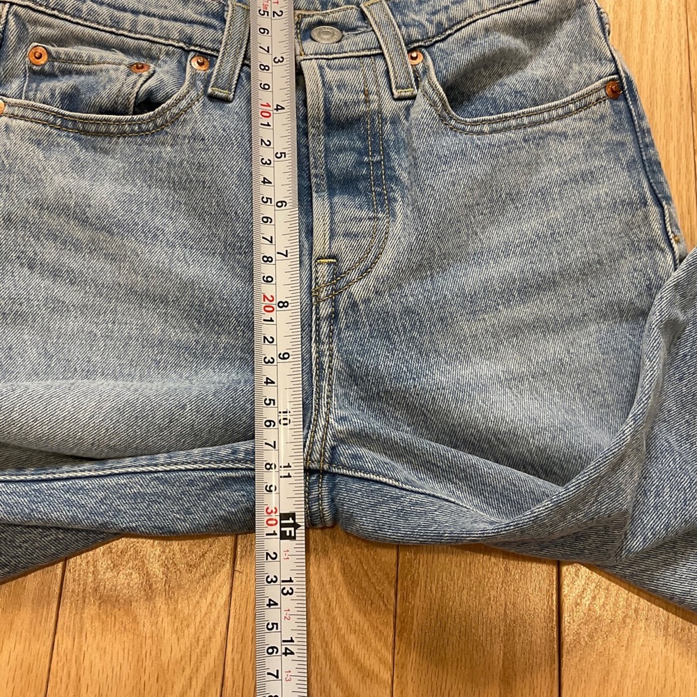 Levi’s Premium Wedgie Jeans - Picture 5 of 7